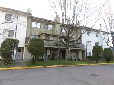 208 7165 133 STREET, Surrey BC V3W 7Z6
