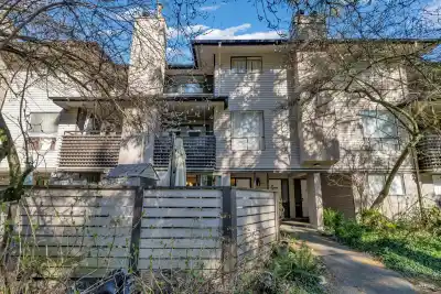 14826 Holly PARK LANE, Surrey BC V3R 6Y2