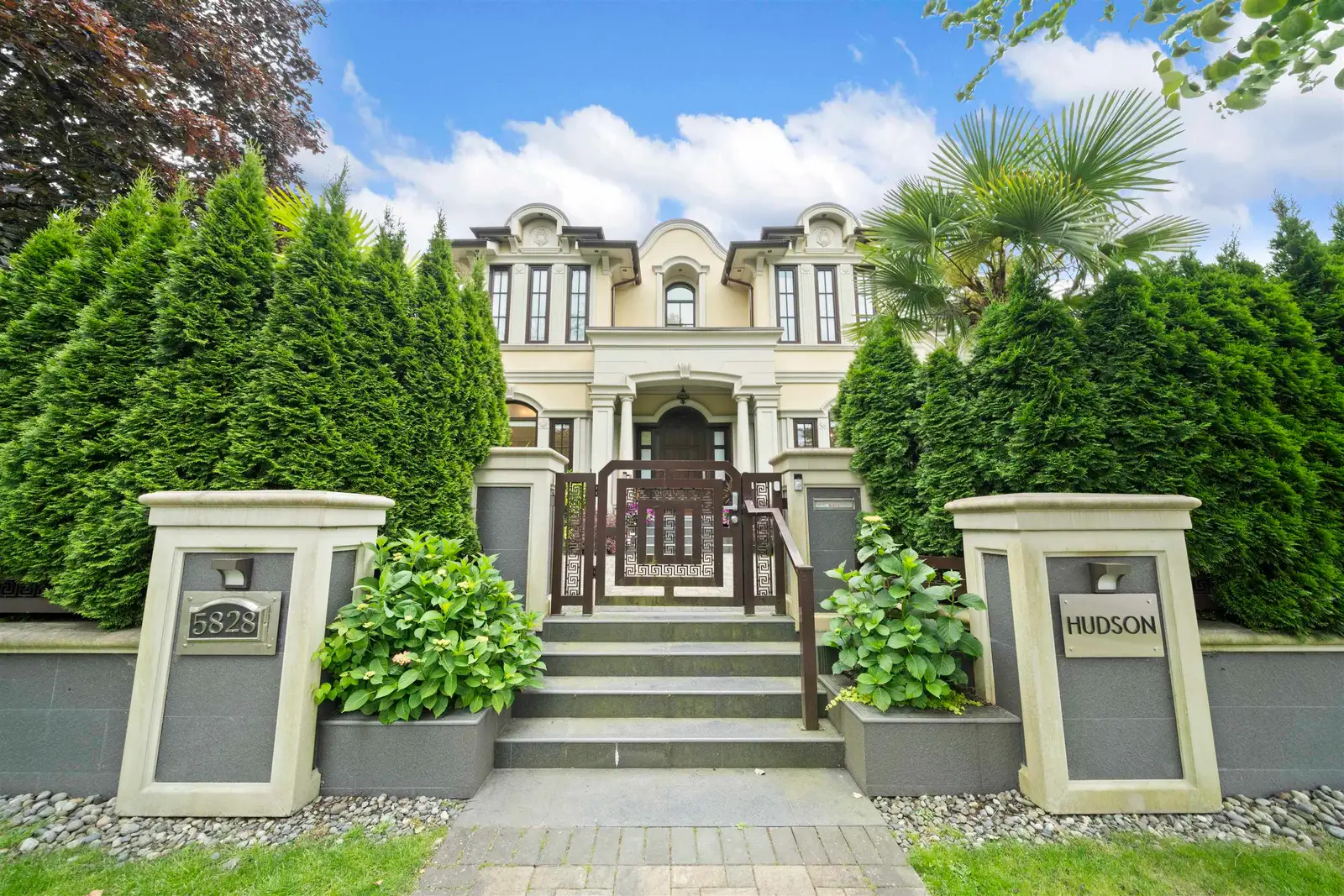 5828 HUDSON STREET, Vancouver BC V6M 2Z3