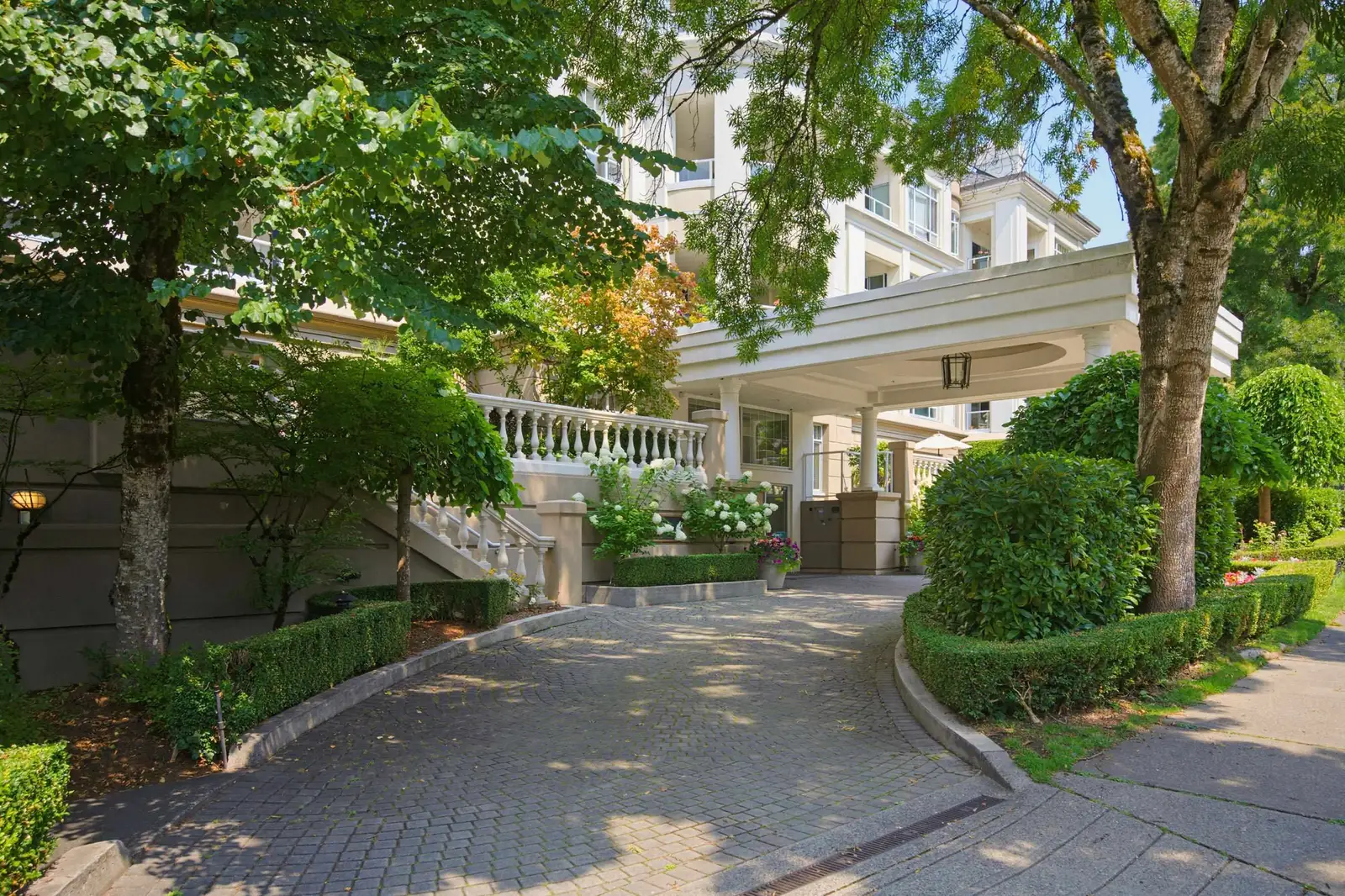 229 5735 HAMPTON PLACE, Vancouver BC V6T 2G8