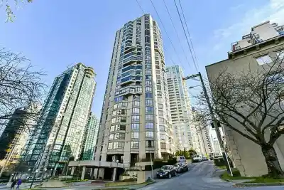 501 738 BROUGHTON STREET, Vancouver BC V6G 3A7