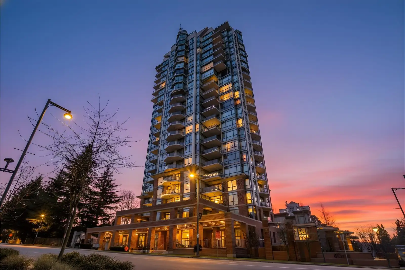 2209 13399 104 AVENUE, Surrey BC V3T 0C9