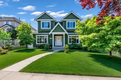 2246 W 22ND AVENUE, Vancouver BC V6L 1L7