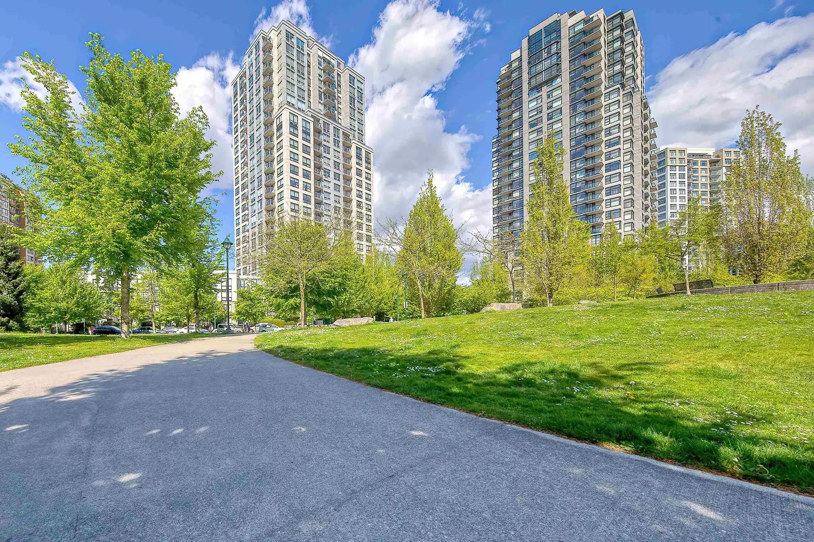 2009 5380 OBEN STREET, Vancouver BC V5R 6H7
