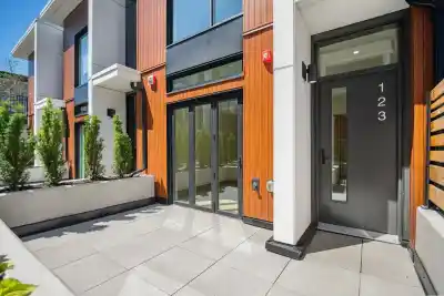 123 725 W 49 AVENUE, Vancouver BC V5Z 0L1