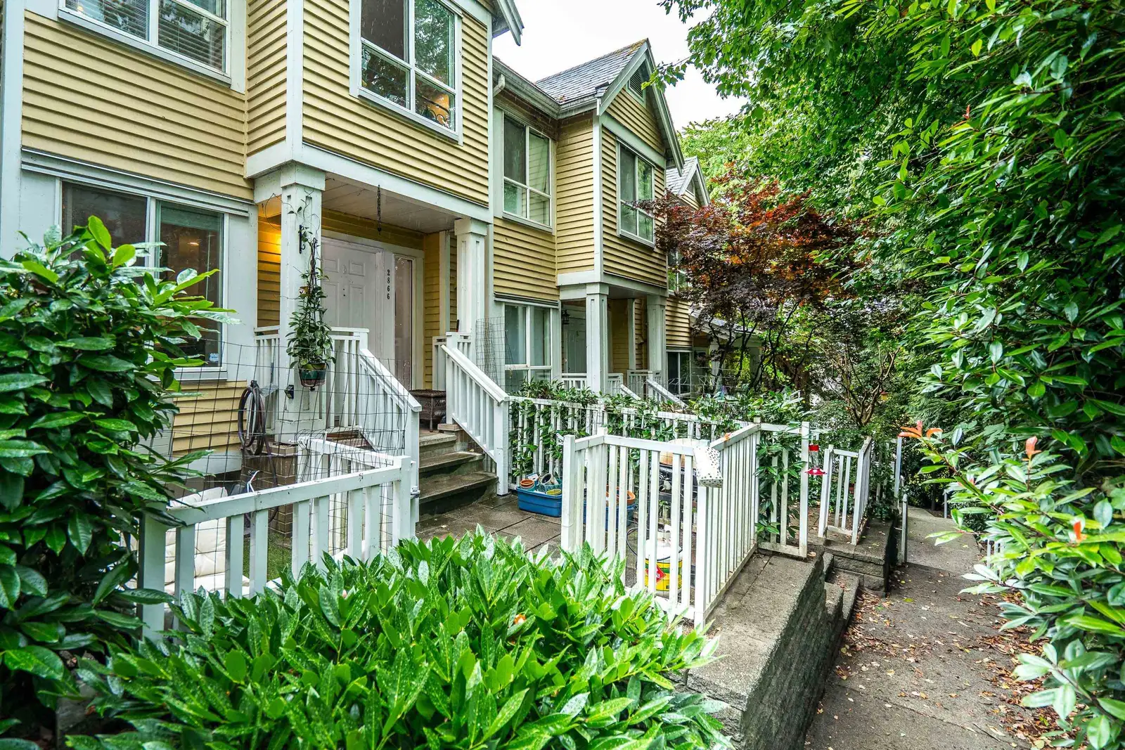 2866 SOTAO AVENUE, Vancouver BC V5S 4V1