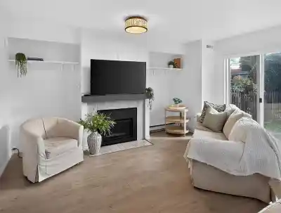 109 2211 NO. 4 ROAD, Richmond BC V6X 3X1