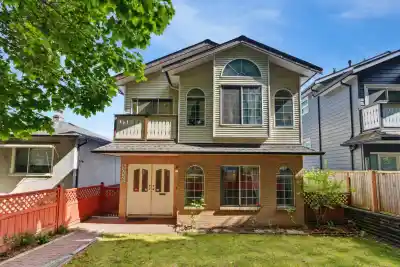 5036 SHERBROOKE STREET, Vancouver BC V5W 3M2