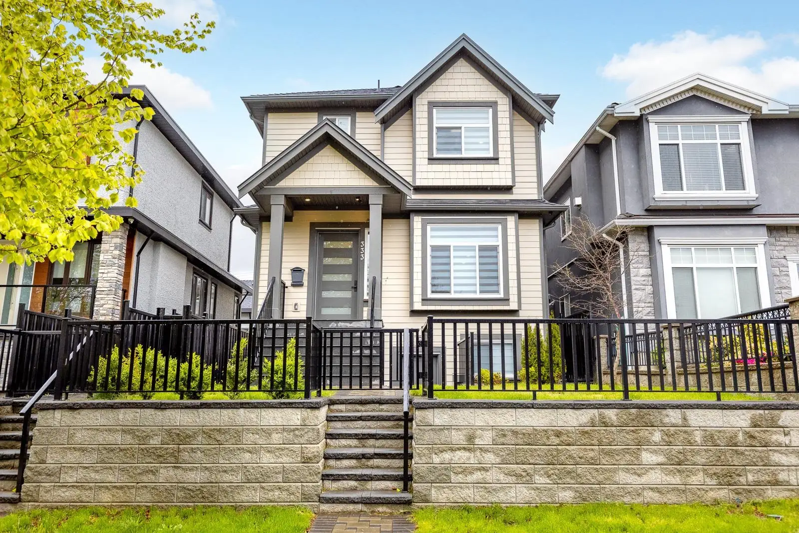 333 E 64TH AVENUE, Vancouver BC V5X 2M8