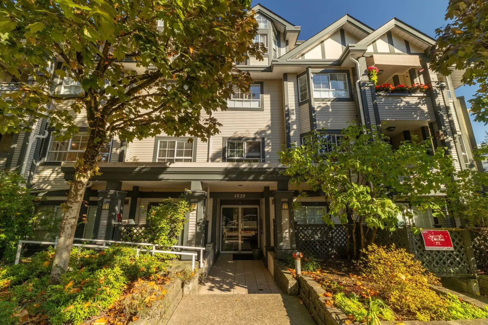202 1520 COTTON DRIVE, Vancouver BC V5L 3V2
