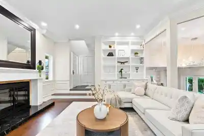 4245 NAUTILUS CLOSE, Vancouver BC V6R 4L1