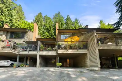 826 FREDERICK ROAD, North Vancouver BC V7K 2Y3