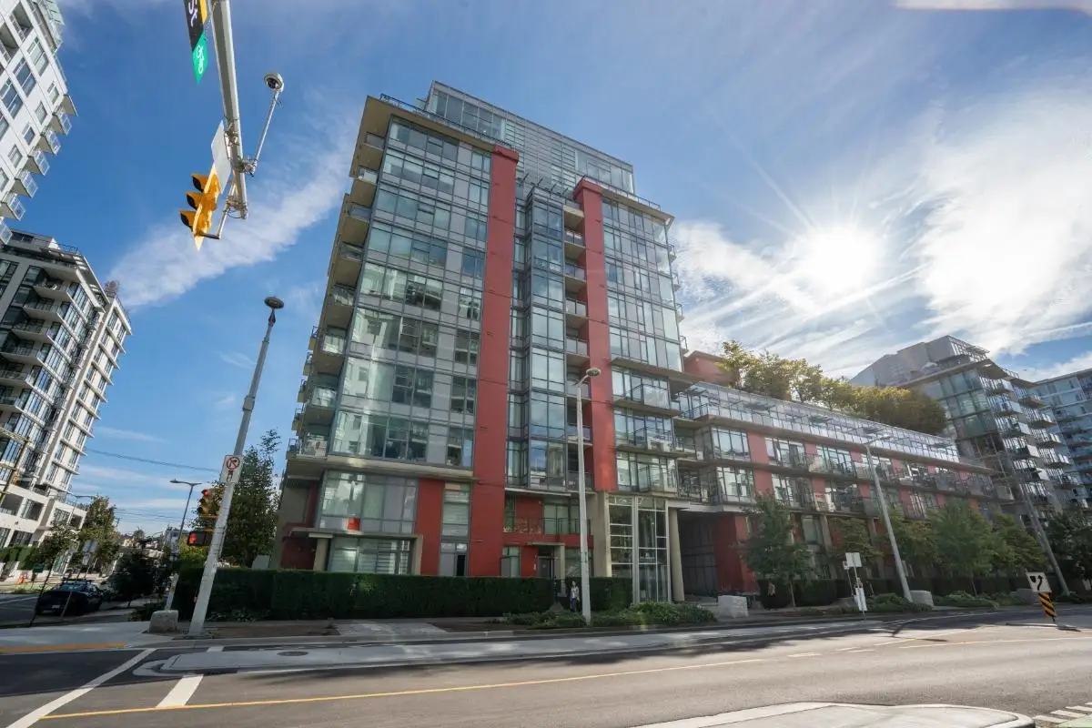 906 38 W 1ST AVENUE, Vancouver BC V5Y 0K3