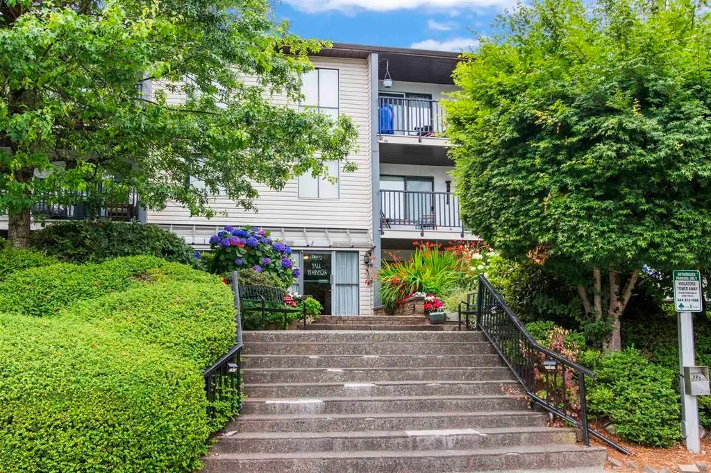 306 9952 149 STREET, Surrey BC V3R 7W7