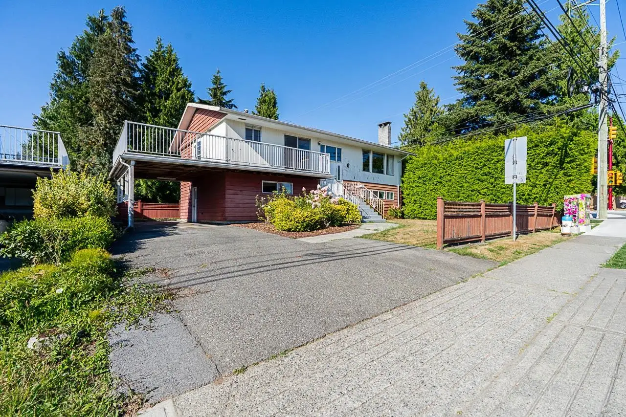 11595 75A AVENUE, Delta BC V4C 1H9