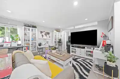 189 E 64TH AVENUE, Vancouver BC V5X 2M3