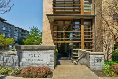 207 5955 IONA DRIVE, Vancouver BC V6T 2L4
