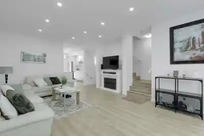 8 10433 158 STREET, Surrey BC V4N 6S3