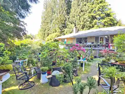435 E OSBORNE ROAD, North Vancouver BC V7N 1M4
