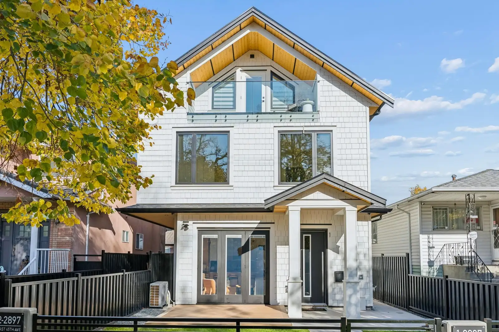 1 2897 E 45TH AVENUE, Vancouver BC V5R 3C5