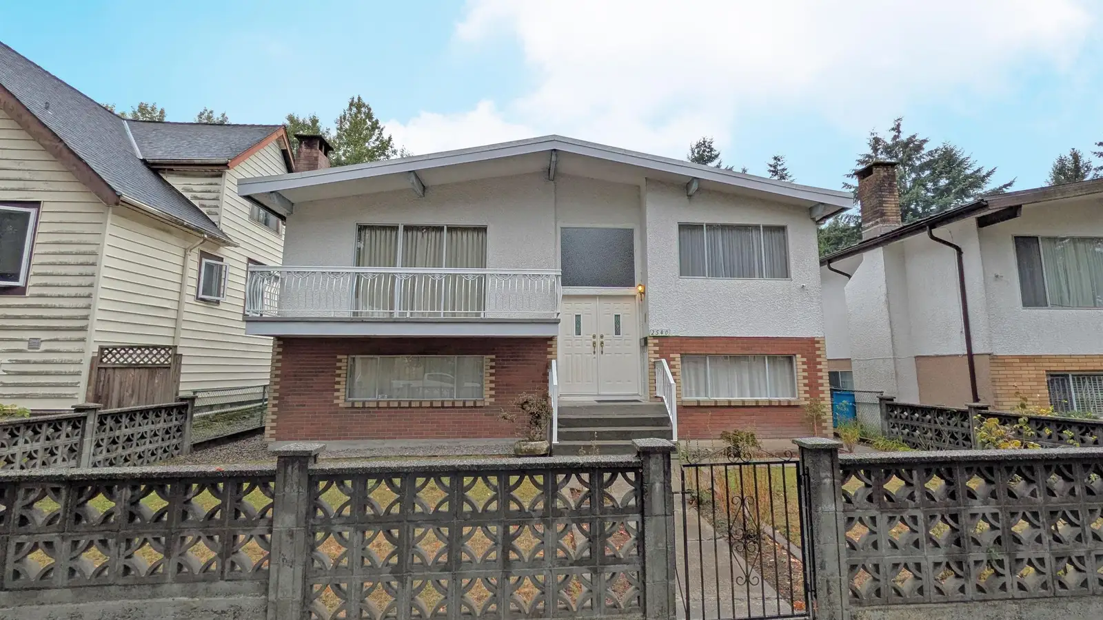 2540 E 25TH AVENUE, Vancouver BC V5R 1H3