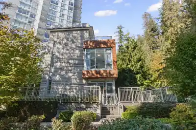 TH1 3355 BINNING ROAD, Vancouver BC V6S 0J1