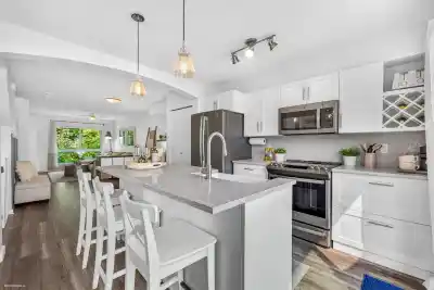 145 6671 121 STREET, Surrey BC V3W 1T9