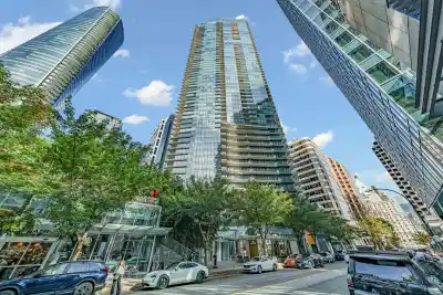 2407 1111 ALBERNI STREET, Vancouver BC V6E 4V2