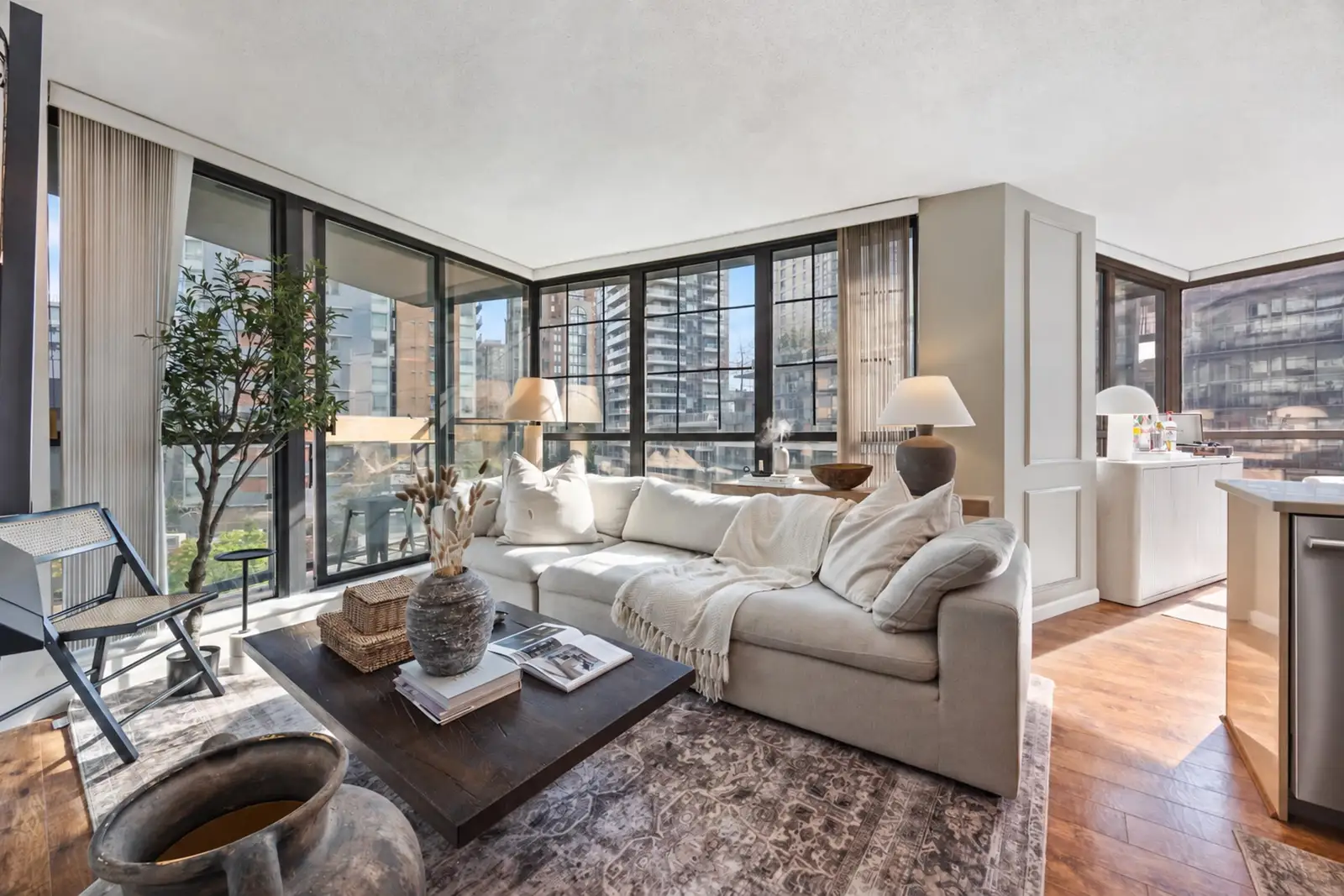 609 501 PACIFIC STREET, Vancouver BC V6Z 2X6