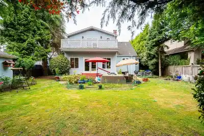 6138 GRANVILLE STREET, Vancouver BC V6M 3E3