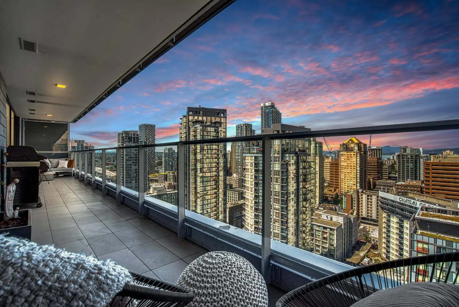 2607 1111 RICHARDS STREET, Vancouver BC V6B 0S3