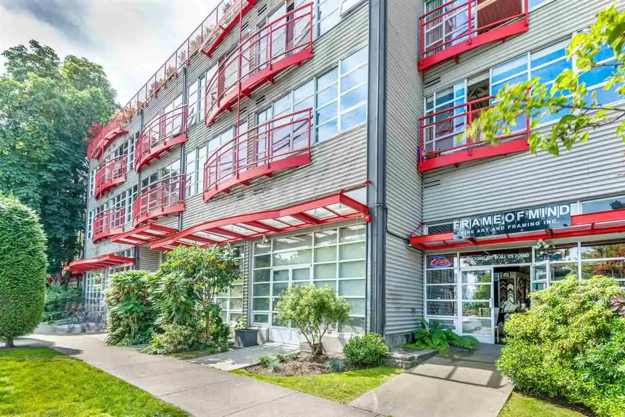 305 350 E 2ND AVENUE, Vancouver BC V5T 4R8