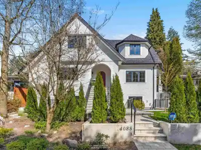 3 4088 MAPLE CRESCENT, Vancouver BC V6J 4B2