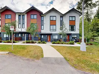 28 10527 155 STREET, Surrey BC V3R 0S1