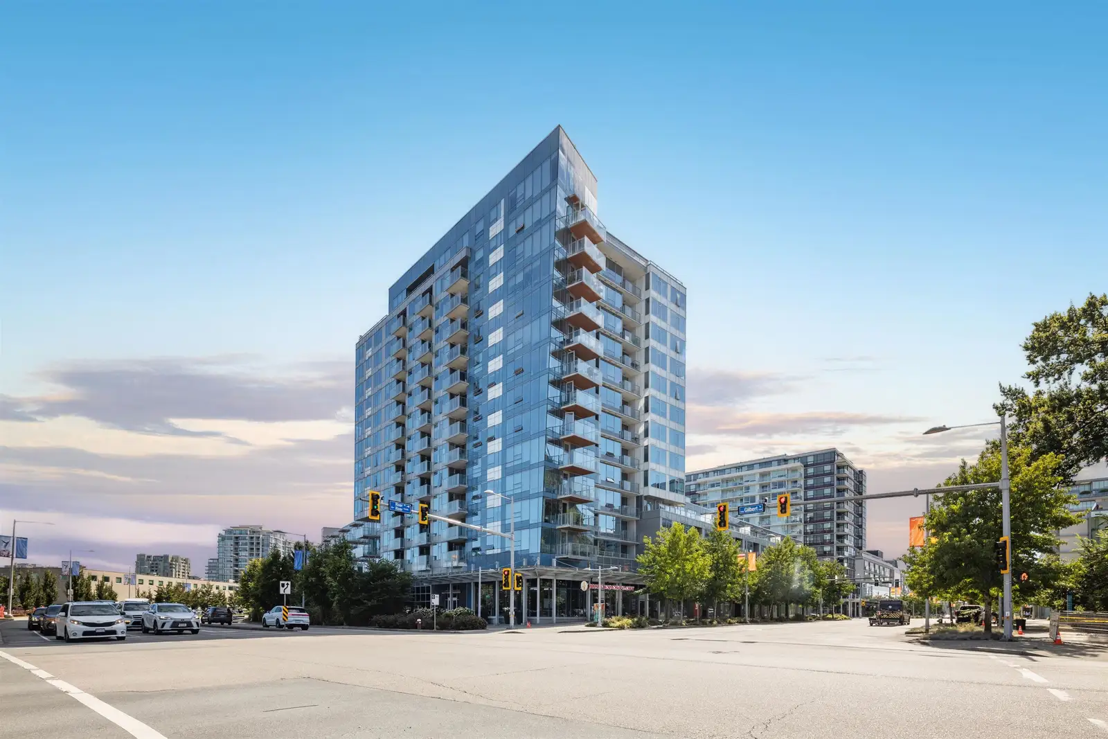 616 5233 GILBERT ROAD, Richmond BC V7C 0B3
