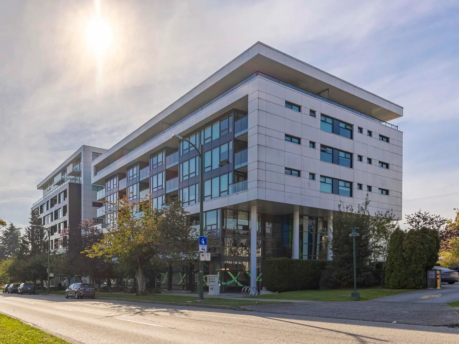 609 6311 CAMBIE STREET, Vancouver BC V5Z 3B2