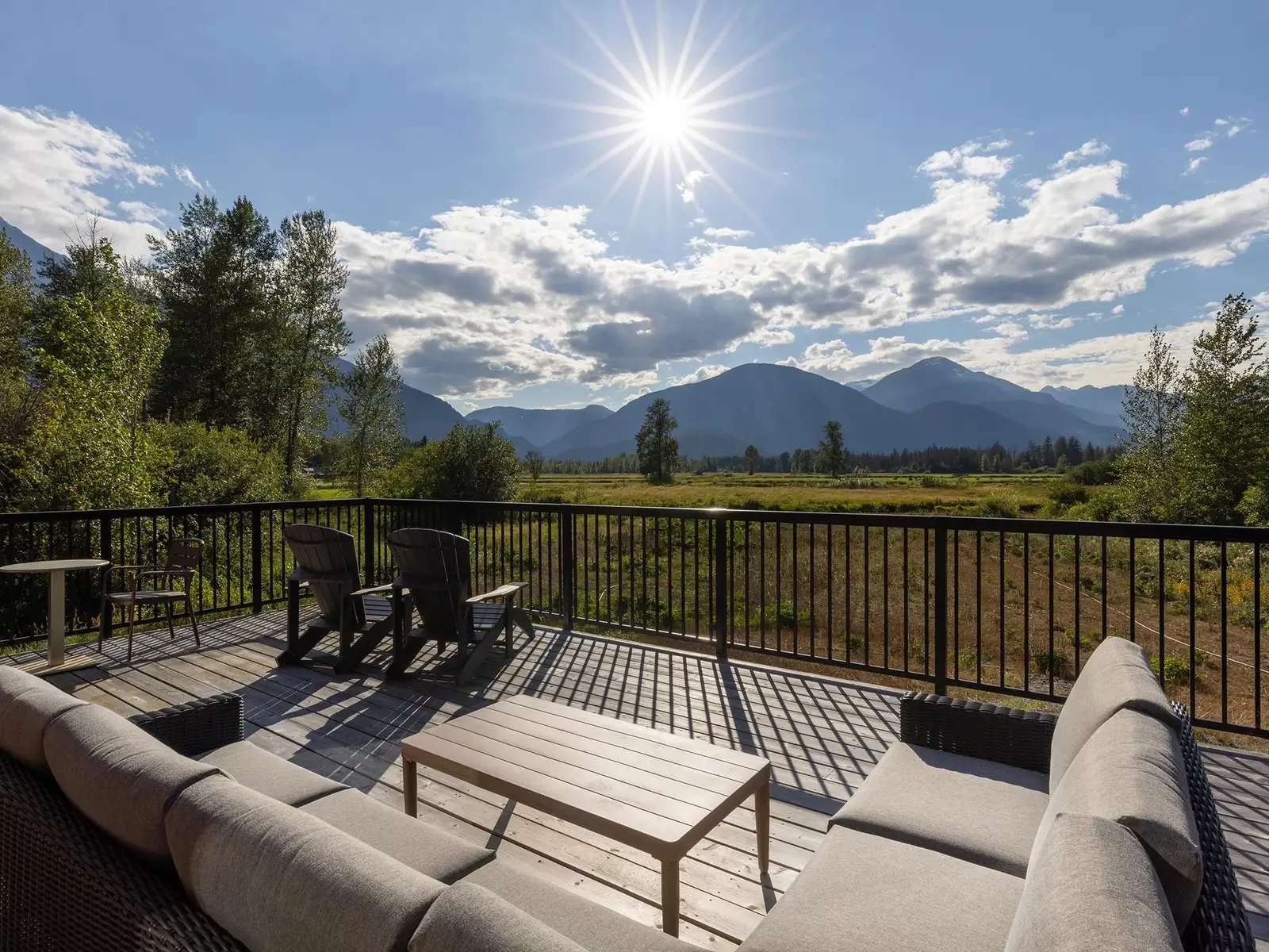 7320 MACRAE ROAD, Pemberton BC V0N 2L3