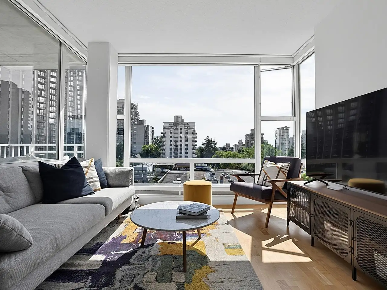 501 1150 BUTE STREET, Vancouver BC V6E 1Z6