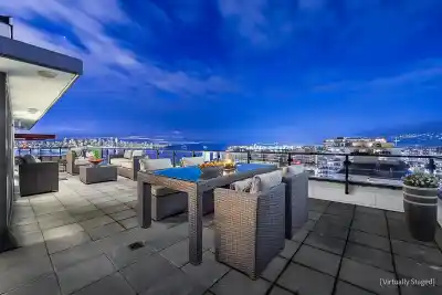 PH3 162 VICTORY SHIP WAY, North Vancouver BC V7L 0B4