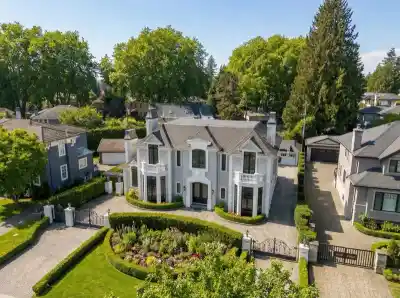 8083 ANGUS DRIVE, Vancouver BC V6P 5K9