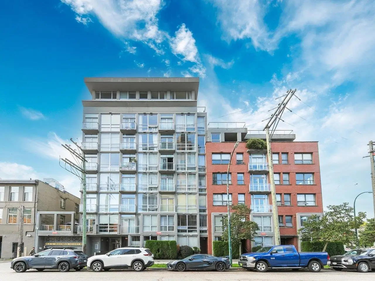 306 919 STATION STREET, Vancouver BC V6A 4L9