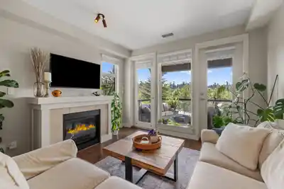 301 5099 SPRINGS BOULEVARD, Delta BC V4M 0A2