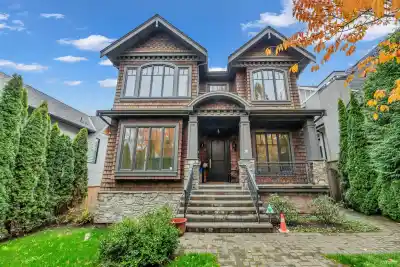 3522 W 27TH AVENUE, Vancouver BC V6S 1P8