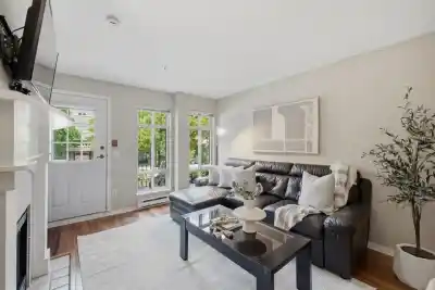 3018 W 4TH AVENUE, Vancouver BC V6K 1L4