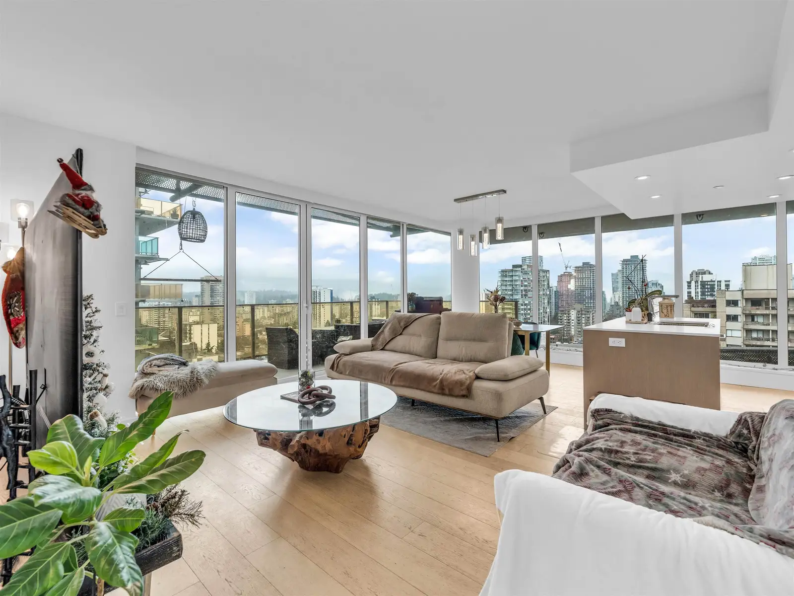 1401 1365 DAVIE STREET, Vancouver BC V6E 1N5