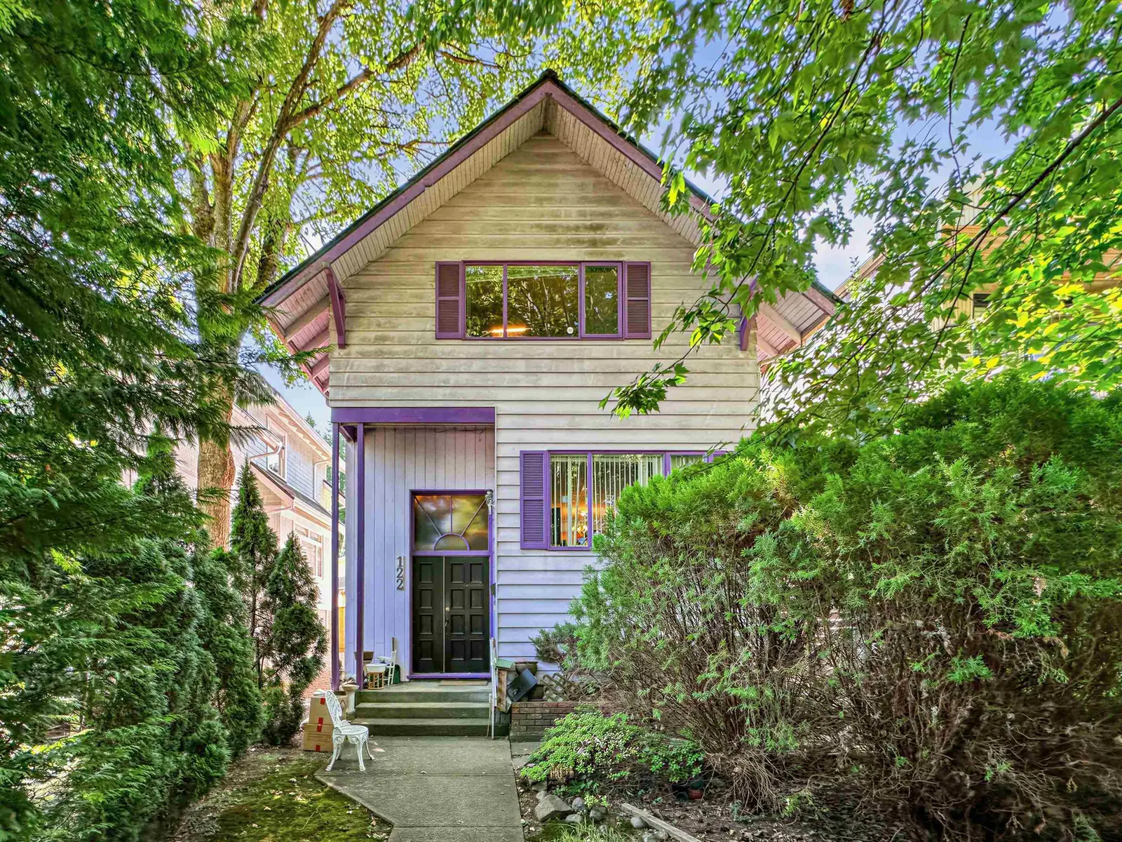 122 W 17TH AVENUE, Vancouver BC V5Y 1Z6