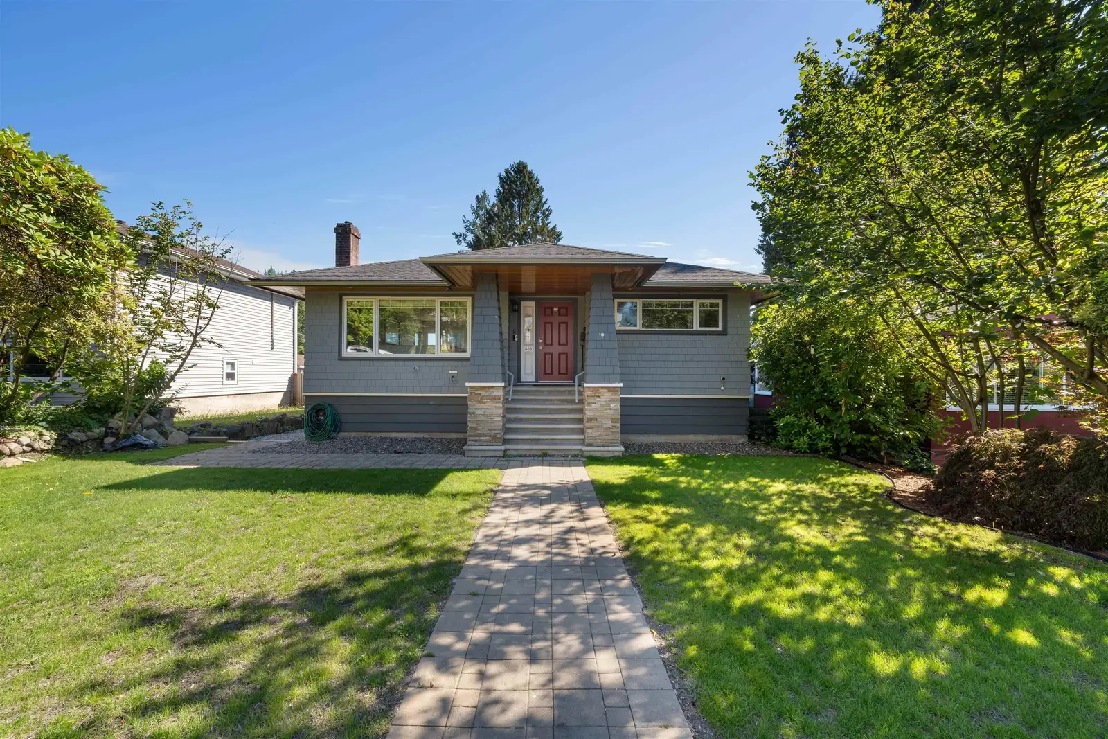 409 W 27TH STREET, North Vancouver BC V7N 2H7