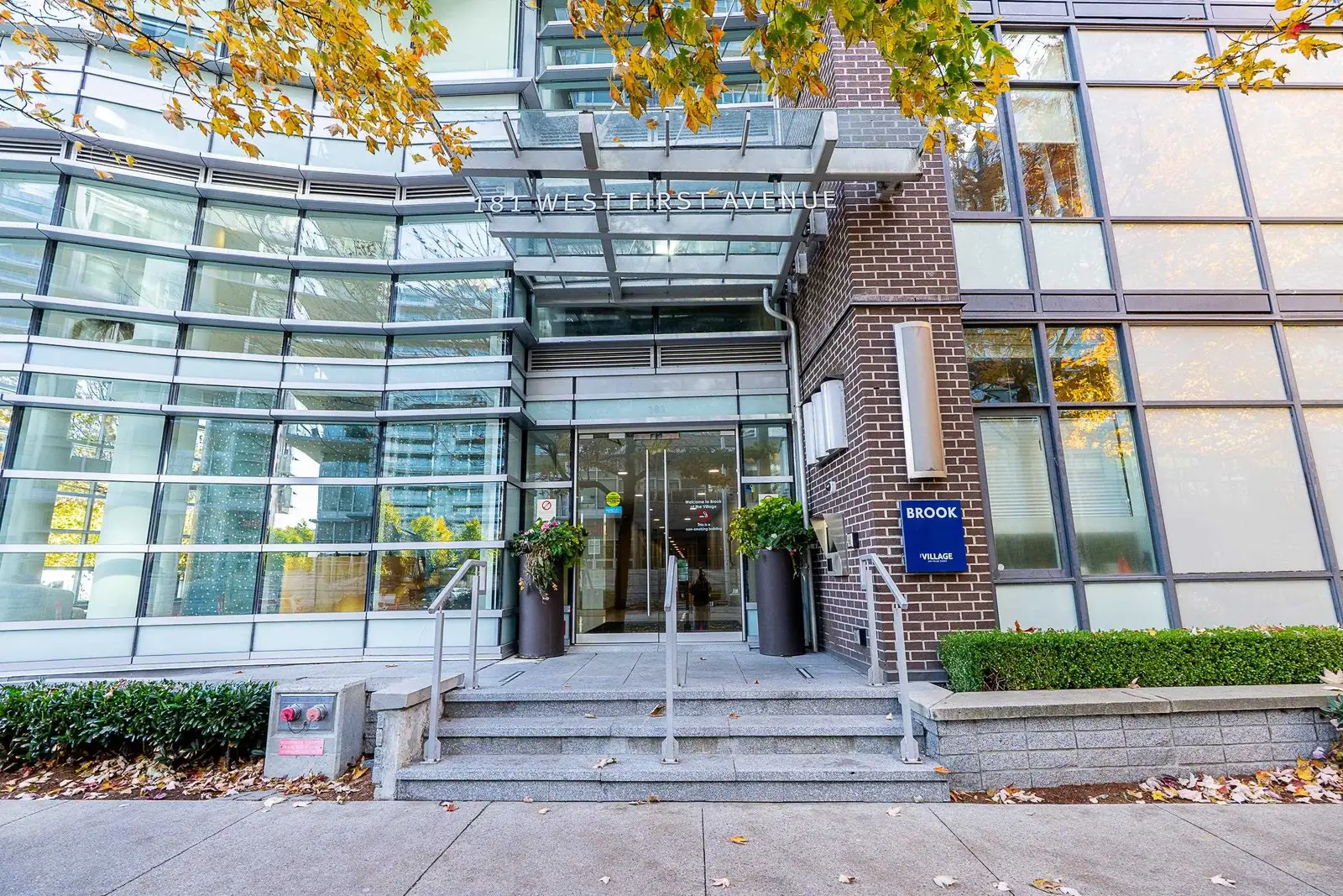 203 181 W 1ST AVENUE, Vancouver BC V5Y 0E3