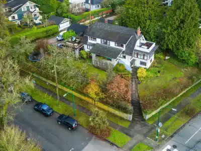 1989 W KING EDWARD AVENUE, Vancouver BC V6J 2W7