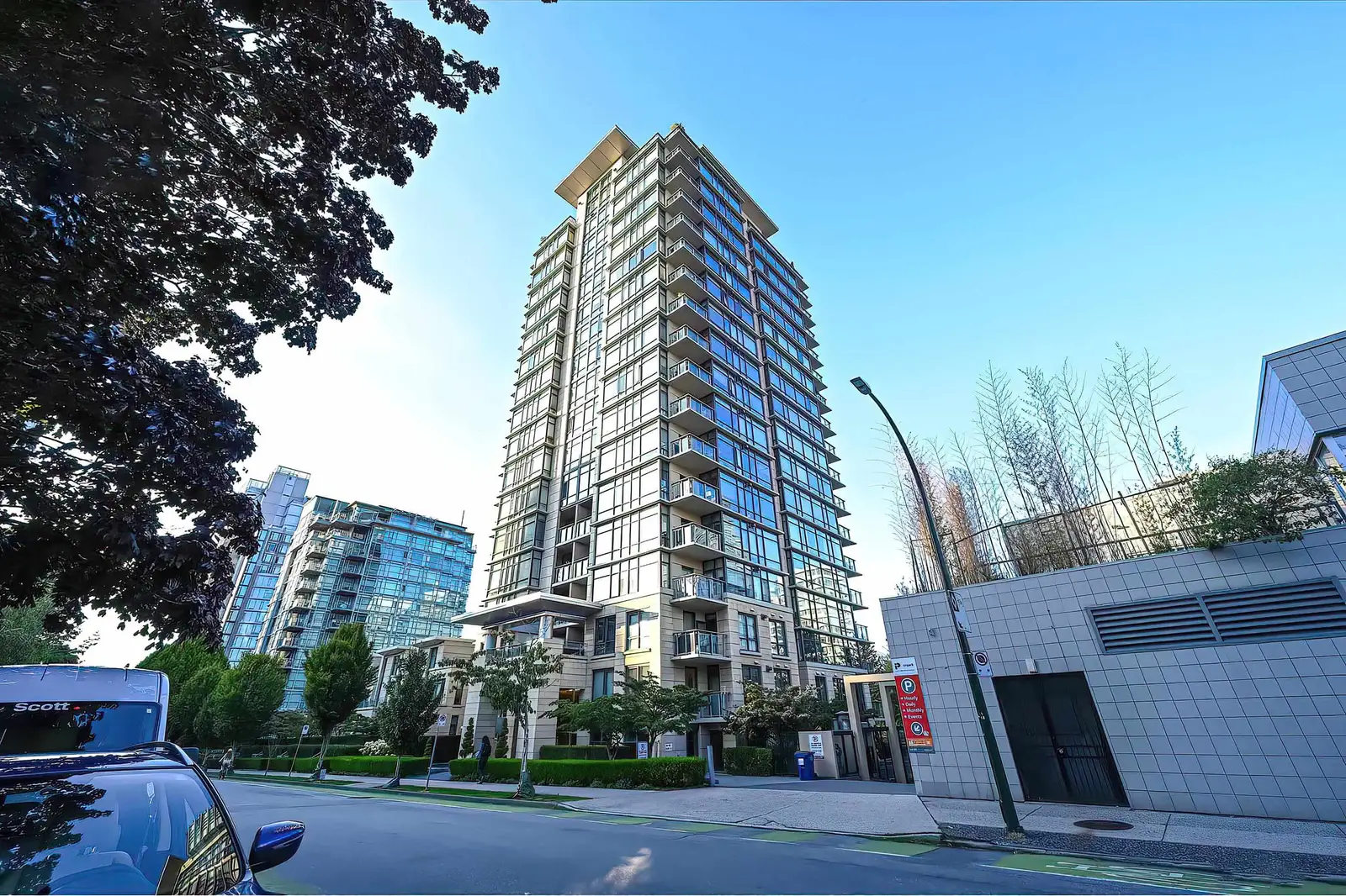 301 1863 ALBERNI STREET, Vancouver BC V6G 3H8